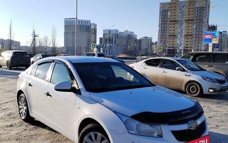 Chevrolet Cruze II, 2013 год, 745 000 рублей, 2 фотография