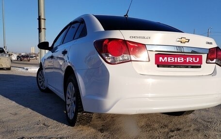 Chevrolet Cruze II, 2013 год, 745 000 рублей, 7 фотография