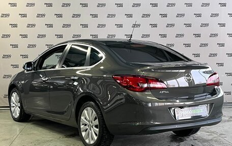 Opel Astra J, 2013 год, 930 000 рублей, 7 фотография