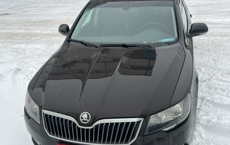 Skoda Superb III рестайлинг, 2014 год, 1 800 000 рублей, 3 фотография