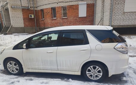 Honda Fit Shuttle I рестайлинг, 2011 год, 1 230 000 рублей, 21 фотография