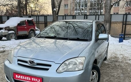 Toyota Corolla, 2005 год, 680 000 рублей, 2 фотография