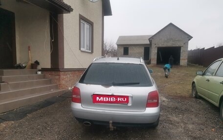 Audi A4, 1999 год, 280 000 рублей, 5 фотография