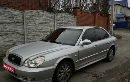 Hyundai Sonata IV рестайлинг, 2004 год, 400 000 рублей, 1 фотография