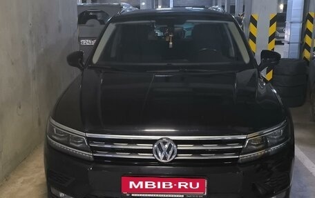 Volkswagen Tiguan II, 2017 год, 2 700 000 рублей, 5 фотография