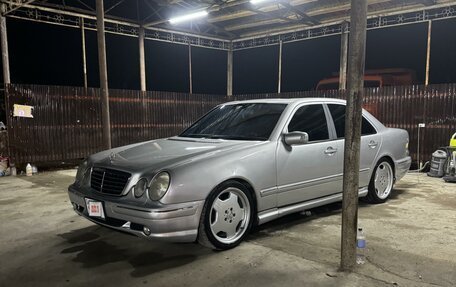 Mercedes-Benz E-Класс, 2000 год, 1 099 999 рублей, 7 фотография