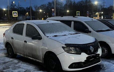 Renault Logan II, 2017 год, 290 000 рублей, 3 фотография