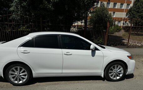 Toyota Camry, 2010 год, 1 600 000 рублей, 13 фотография