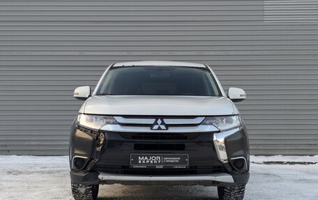 Mitsubishi Outlander III рестайлинг 3, 2016 год, 1 890 000 рублей, 2 фотография