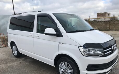 Volkswagen Caravelle T6 рестайлинг, 2015 год, 3 800 000 рублей, 7 фотография