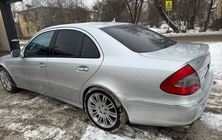 Mercedes-Benz E-Класс, 2008 год, 1 600 000 рублей, 5 фотография