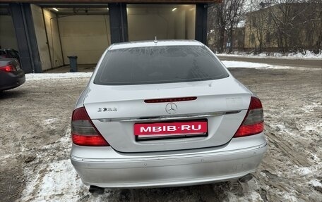 Mercedes-Benz E-Класс, 2008 год, 1 600 000 рублей, 6 фотография