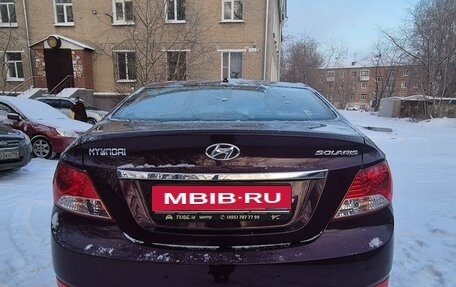 Hyundai Solaris II рестайлинг, 2011 год, 900 000 рублей, 3 фотография