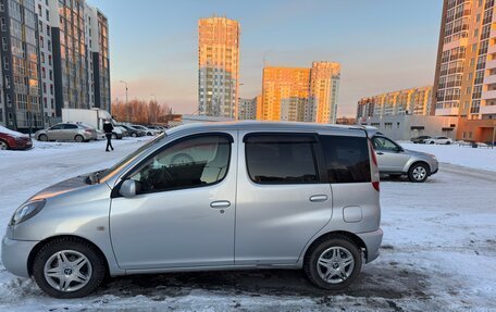 Toyota FunCargo, 2001 год, 520 000 рублей, 4 фотография