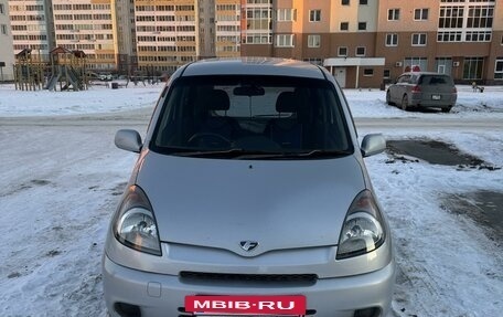 Toyota FunCargo, 2001 год, 520 000 рублей, 2 фотография