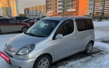 Toyota FunCargo, 2001 год, 520 000 рублей, 3 фотография