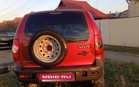 Chevrolet Niva I рестайлинг, 2012 год, 470 000 рублей, 5 фотография