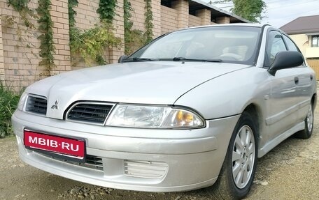 Mitsubishi Carisma I, 2001 год, 250 000 рублей, 1 фотография