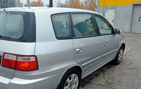 KIA Carens I (RS), 2003 год, 250 000 рублей, 5 фотография