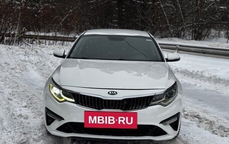 KIA Optima IV, 2018 год, 1 215 000 рублей, 10 фотография