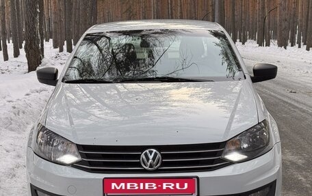 Volkswagen Polo VI (EU Market), 2018 год, 1 083 500 рублей, 23 фотография