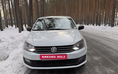 Volkswagen Polo VI (EU Market), 2018 год, 1 083 500 рублей, 22 фотография