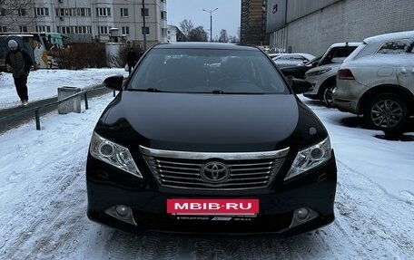 Toyota Camry, 2013 год, 1 700 000 рублей, 10 фотография