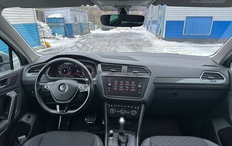 Volkswagen Tiguan II, 2018 год, 2 150 000 рублей, 10 фотография