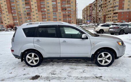 Mitsubishi Outlander III рестайлинг 3, 2008 год, 1 130 000 рублей, 3 фотография