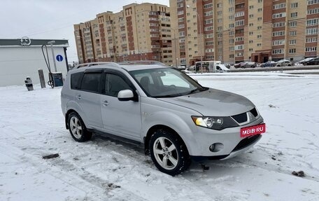 Mitsubishi Outlander III рестайлинг 3, 2008 год, 1 130 000 рублей, 2 фотография