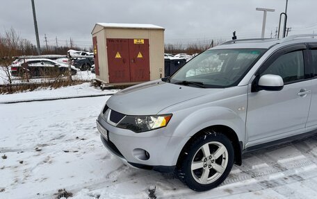 Mitsubishi Outlander III рестайлинг 3, 2008 год, 1 130 000 рублей, 8 фотография