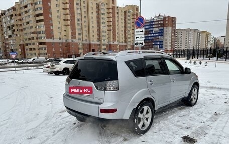 Mitsubishi Outlander III рестайлинг 3, 2008 год, 1 130 000 рублей, 4 фотография