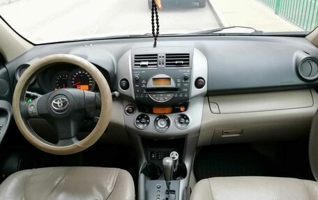 Toyota RAV4, 2007 год, 1 350 000 рублей, 6 фотография