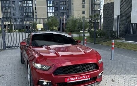 Ford Mustang VI рестайлинг, 2015 год, 3 100 000 рублей, 8 фотография