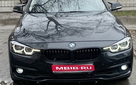 BMW 3 серия, 2017 год, 2 900 000 рублей, 3 фотография