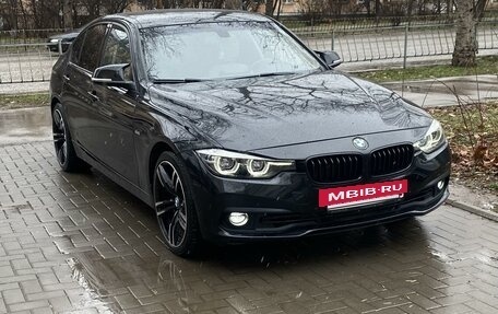 BMW 3 серия, 2017 год, 2 900 000 рублей, 2 фотография