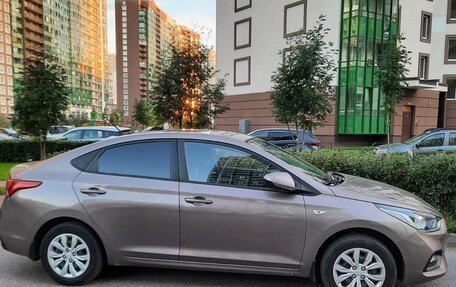 Hyundai Solaris II рестайлинг, 2017 год, 1 280 000 рублей, 1 фотография