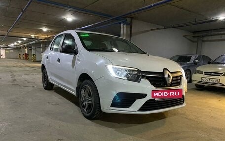 Renault Logan II, 2018 год, 700 000 рублей, 12 фотография