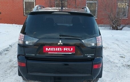 Mitsubishi Outlander III рестайлинг 3, 2007 год, 1 130 000 рублей, 4 фотография