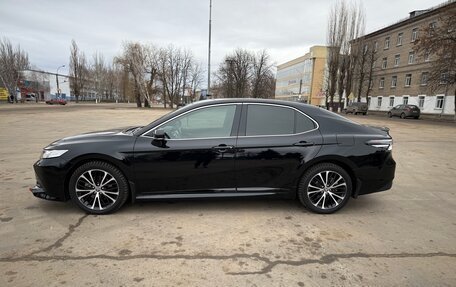 Toyota Camry, 2020 год, 3 700 000 рублей, 9 фотография