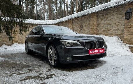 BMW 7 серия, 2009 год, 1 550 000 рублей, 2 фотография