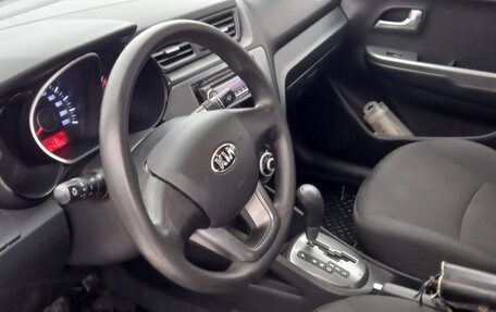 KIA Rio III рестайлинг, 2013 год, 1 050 000 рублей, 6 фотография