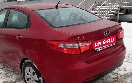 KIA Rio III рестайлинг, 2013 год, 1 050 000 рублей, 2 фотография