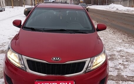 KIA Rio III рестайлинг, 2013 год, 1 050 000 рублей, 3 фотография