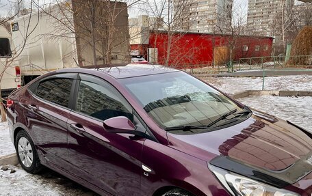 Hyundai Solaris II рестайлинг, 2013 год, 940 000 рублей, 7 фотография