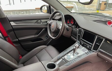 Porsche Panamera II рестайлинг, 2009 год, 3 600 000 рублей, 37 фотография