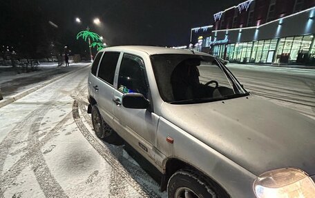 Chevrolet Niva I рестайлинг, 2004 год, 150 000 рублей, 5 фотография