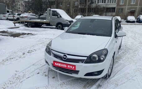 Opel Astra H, 2011 год, 780 000 рублей, 1 фотография