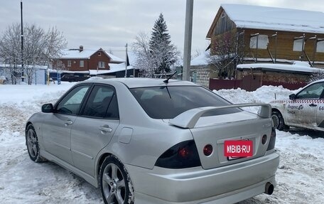 Toyota Altezza, 2002 год, 1 100 000 рублей, 5 фотография