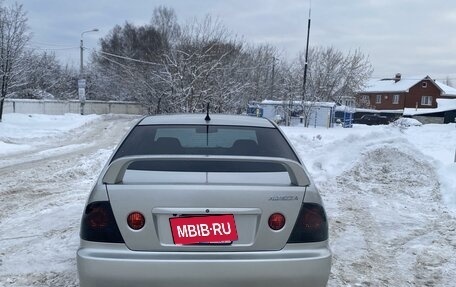 Toyota Altezza, 2002 год, 1 100 000 рублей, 6 фотография